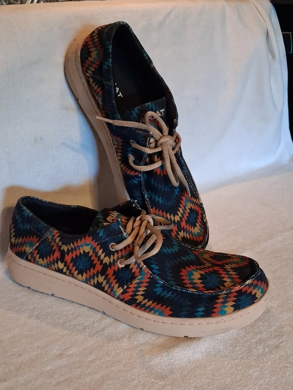 Ariat Men's Multicolor Geometric Pattern Boat Shoes with Cream Laces